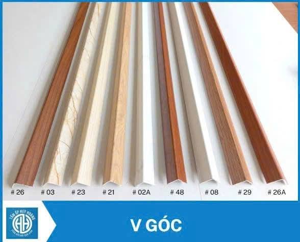V góc